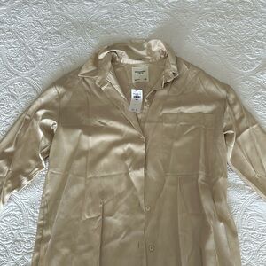 Oversized satin button down